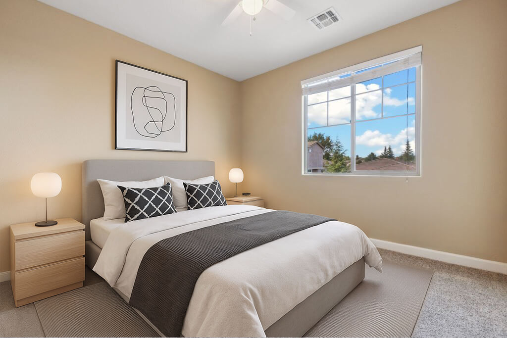 Slika sobe sa nameštajem (levo)